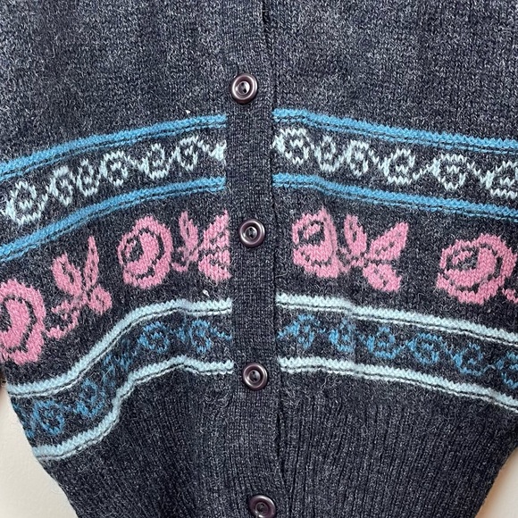 Vintage Pitlochry Wool Button Up Cardigan - Picture 3 of 6
